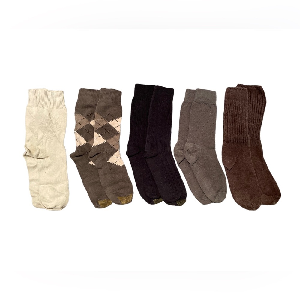 5 pairs of socks in EUC
